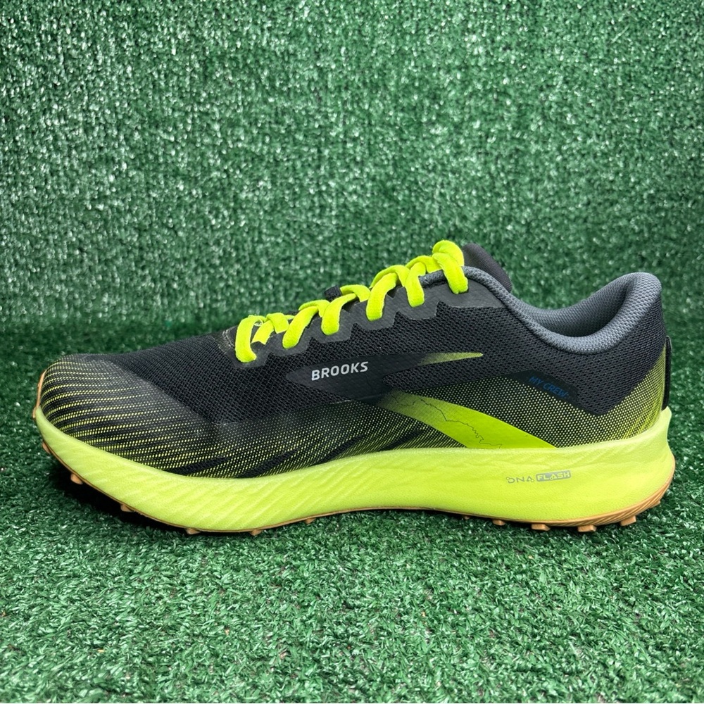 Brooks Catamount Trail Running Lace Up Shoes Black Yellow Mens Size 10 - Picture 7 of 12